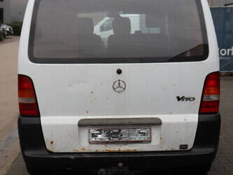 2002-mercedes-benz-vito-45736721