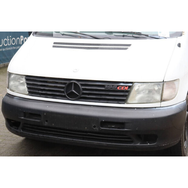 2002 Mercedes-Benz Vito-45736726