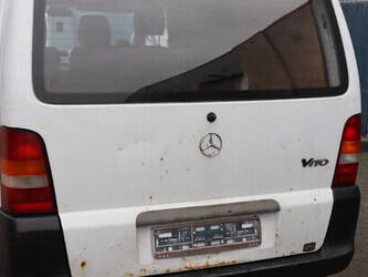 2002-mercedes-benz-vito-45736731
