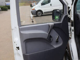 2002-mercedes-benz-vito-45736735