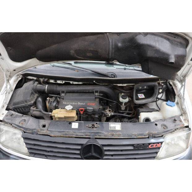 2002 Mercedes-Benz Vito-45736754