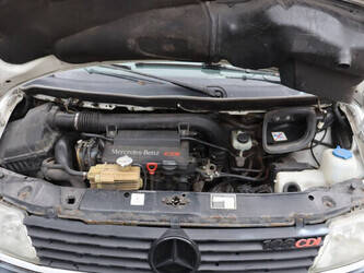 2002-mercedes-benz-vito-45736754