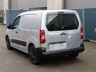 2011-citroen-berlingo-1427564-45736771