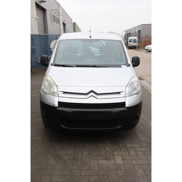 2011 سيتروين BERLINGO-45736775