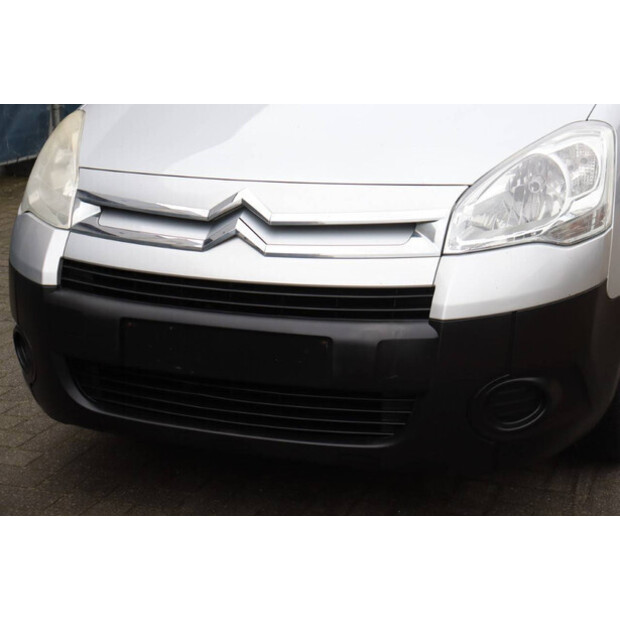 2011 سيتروين BERLINGO-45736777