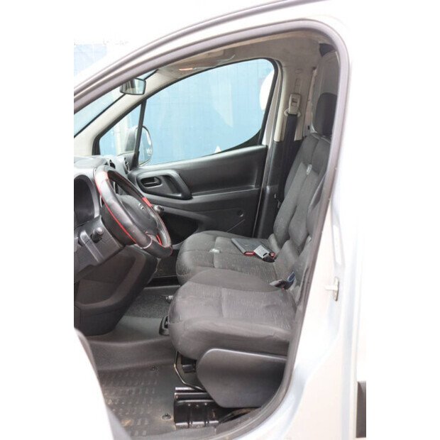 2011 سيتروين BERLINGO-45736785