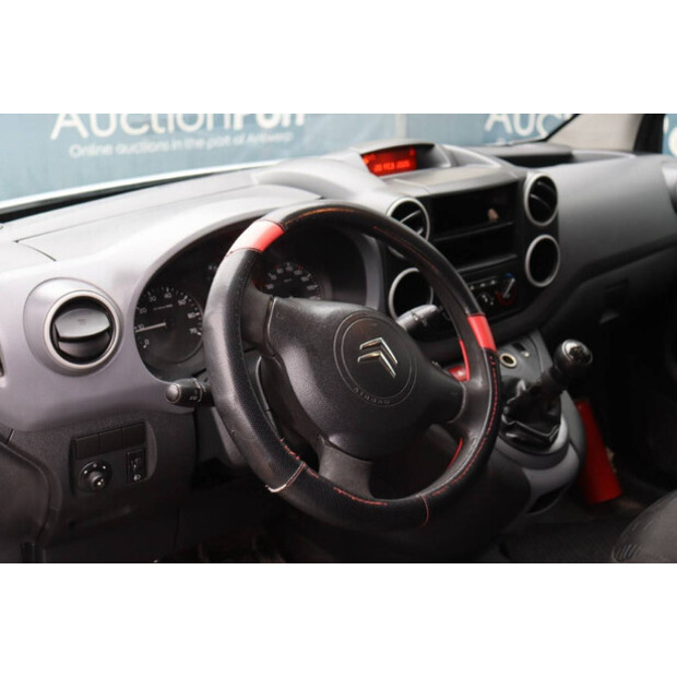 2011 سيتروين BERLINGO-45736787