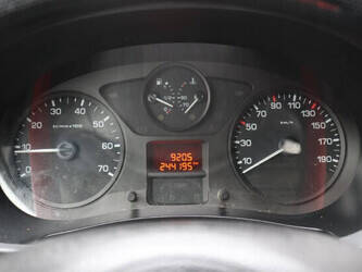 2011-citroen-berlingo-1427564-45736796