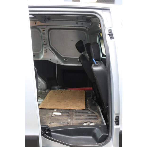 2011 سيتروين BERLINGO-45736805