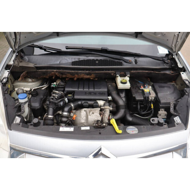 2011 سيتروين BERLINGO-45736810