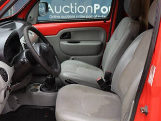 2005-renault-kangoo-1427566-45736877