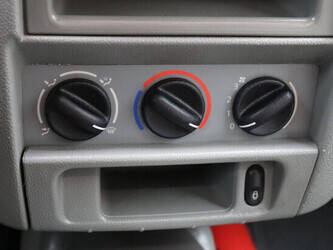 2005-renault-kangoo-1427566-45736884