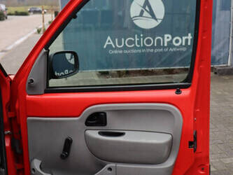 2005-renault-kangoo-1427566-45736901