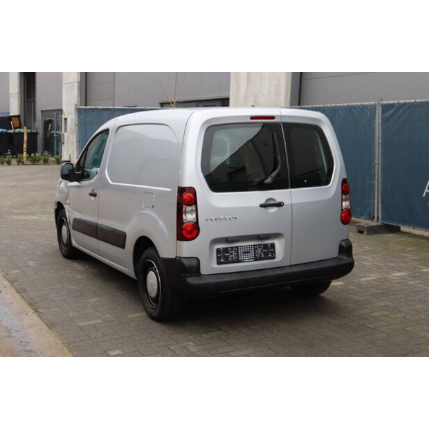 2013 بيجو PARTNER-45736942