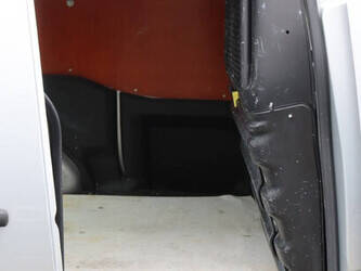 2013-peugeot-partner-1427568-45736976