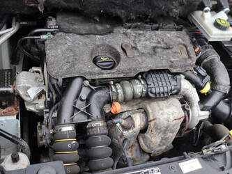 2013-peugeot-partner-1427568-45736982