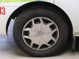 2016-ford-transit-custom-1427575-45737188