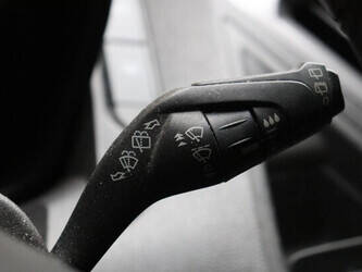 2016-ford-transit-custom-1427575-45737204