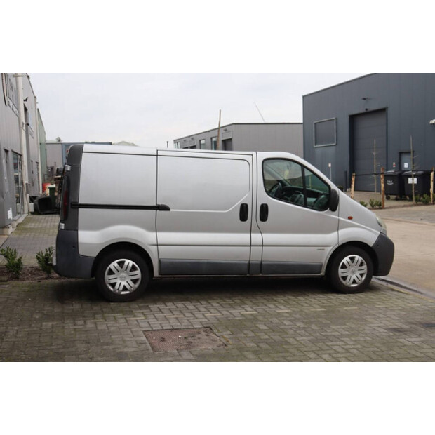 2005 أوبل Vivaro 1.9 CDTI-45737238