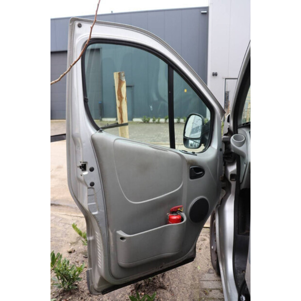 2005 أوبل Vivaro 1.9 CDTI-45737250