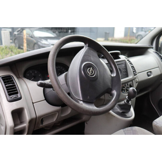 2005 أوبل Vivaro 1.9 CDTI-45737252