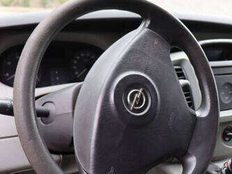 2005-opel-vivaro-1-9-cdti-45737254