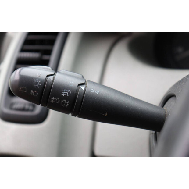 2005 أوبل Vivaro 1.9 CDTI-45737258