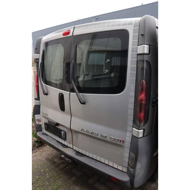 2005 أوبل Vivaro 1.9 CDTI-45737266