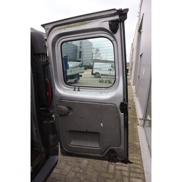 2005 أوبل Vivaro 1.9 CDTI-45737267