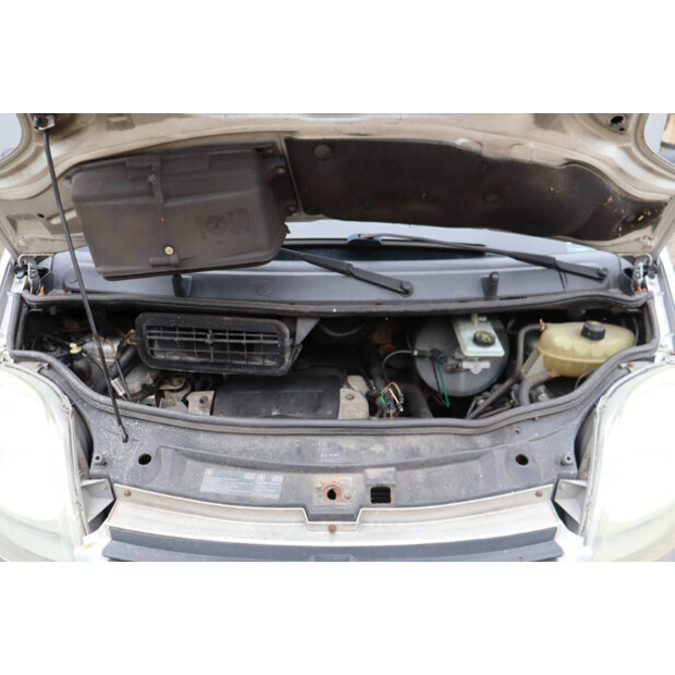 2005 أوبل Vivaro 1.9 CDTI-45737277