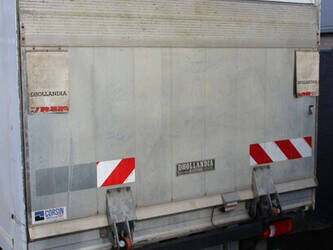 2017-iveco-daily-35c14g-45737305