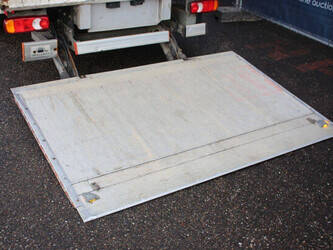 2017-iveco-daily-35c14g-45737308