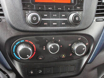 2017-iveco-daily-35c14g-45737330