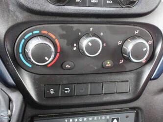 2017-iveco-daily-35c14g-45737332