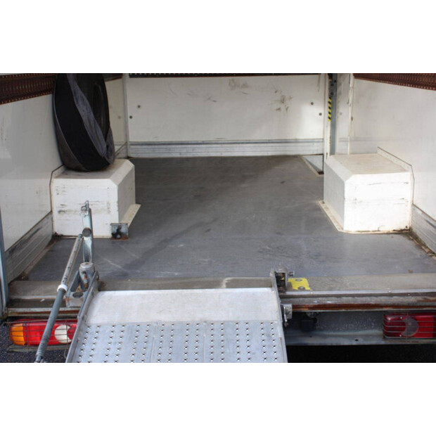 رينو VA EM9T-45737374