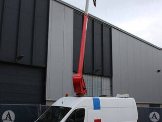 peugeot-boxer-1427580-45737493