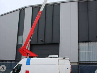 peugeot-boxer-1427580-45737495