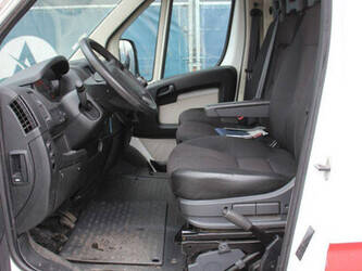 peugeot-boxer-1427580-45737501