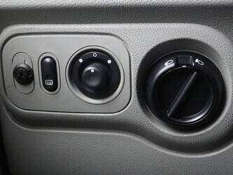 2007-nissan-kubistar-1427581-45737553