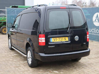 2013-volkswagen-caddy-1427582-45737575