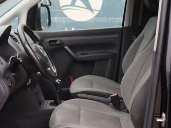 2013-volkswagen-caddy-1427582-45737593