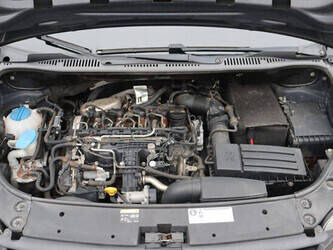 2013-volkswagen-caddy-1427582-45737618