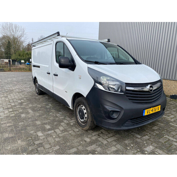 2015 أوبل VIVARO-B-45737734