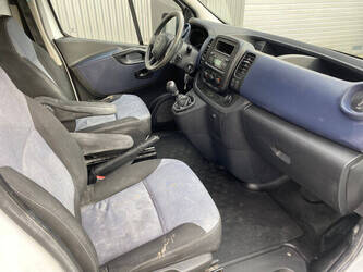 2015-opel-vivaro-b-1427587-45737735