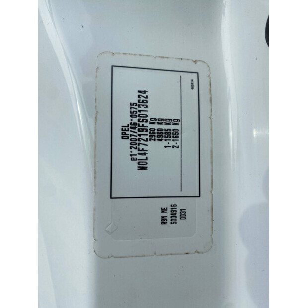 2015 أوبل VIVARO-B-45737739