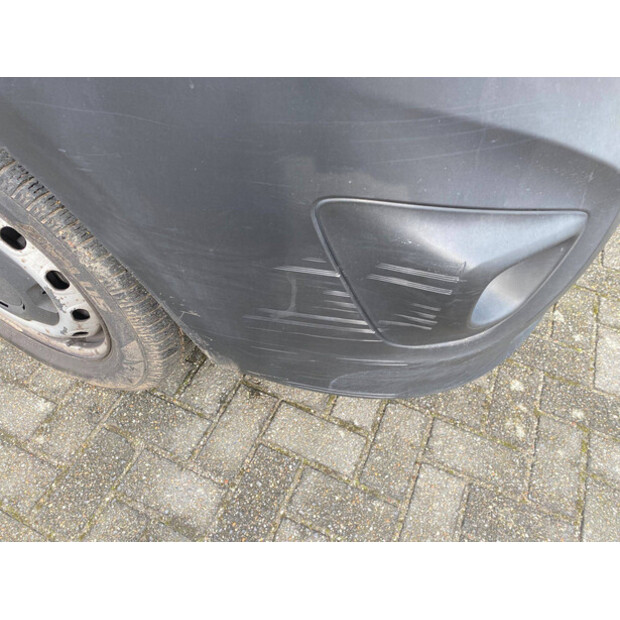 2015 أوبل VIVARO-B-45737740