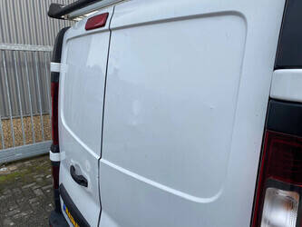 2015-opel-vivaro-b-1427587-45737741