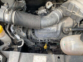 2015-opel-vivaro-b-1427587-45737743