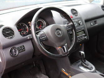 2015-volkswagen-caddy-1427589-45737813