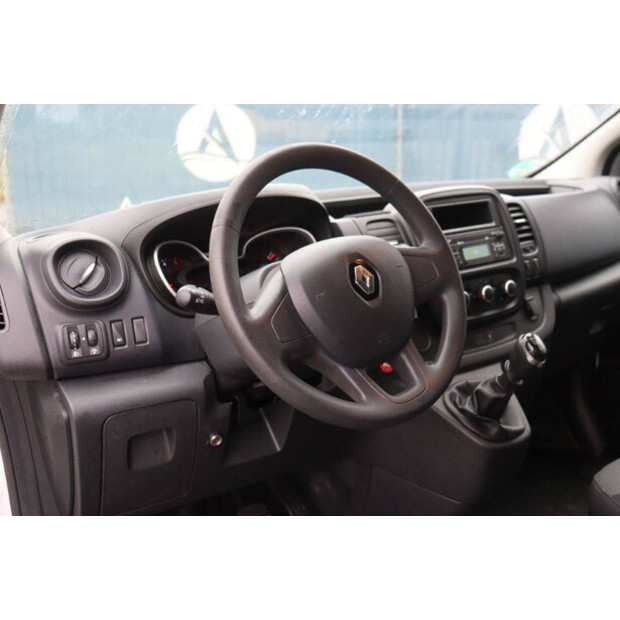 2019 رينو Trafic-45737915